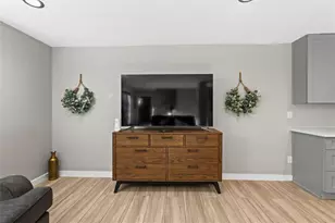 2731 Brackenwood Dr, Snellville, GA 30039 - Photo 11