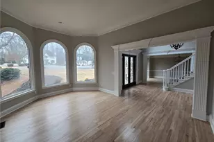 7910 Tintern Trce, Duluth, GA 30097 - Photo 3