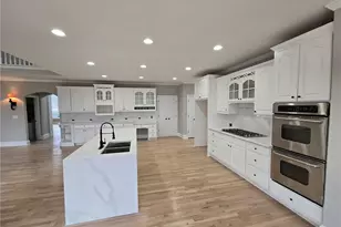 7910 Tintern Trce, Duluth, GA 30097 - Photo 5