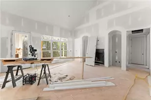 305 Harmony Gates Dr, Commerce, GA 30530 - Photo 11