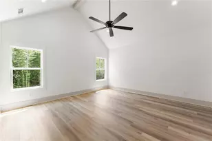 305 Harmony Gates Dr, Commerce, GA 30530 - Photo 11