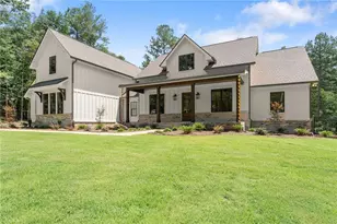305 Harmony Gates Dr, Commerce, GA 30530 - Photo 1