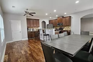 3831 Lake Haven Way, Atlanta, GA 30349 - Photo 5