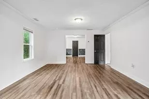 155 Horton St, Winder, GA 30680 - Photo 5