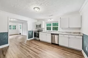 155 Horton St, Winder, GA 30680 - Photo 9