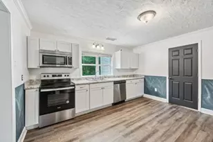 155 Horton St, Winder, GA 30680 - Photo 7