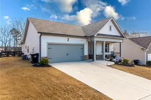 49 Majestic Oak Cir, Dallas, GA 30132 - Photo 3