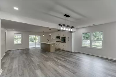 1423 Lynford Drive Street, Atlanta, GA 30310 - Photo 11