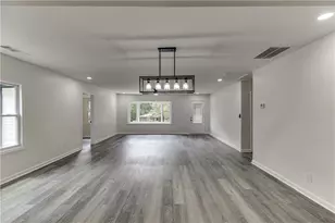 1423 Lynford Dr St, Atlanta, GA 30310 - Photo 13