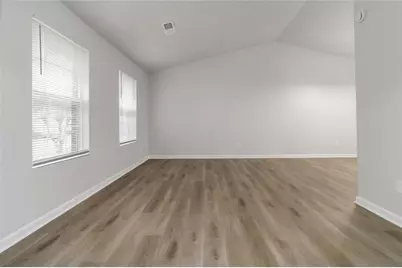 4835 Haymarket Trail, Decatur, GA 30035 - Photo 15