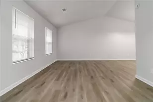 4835 Haymarket Trail, Decatur, GA 30035 - Photo 15