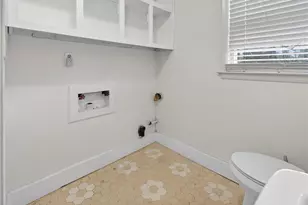 239 Andrea Cir NW, Lilburn, GA 30047 - Photo 31