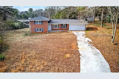 239 Andrea Circle NW, Lilburn, GA 30047 - Photo 39