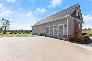 360 Clear View Ct, Clermont, GA 30527 - Photo 45