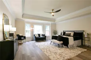 300 Saddle Creek Ln, Roswell, GA 30076 - Photo 9