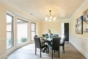 300 Saddle Creek Ln, Roswell, GA 30076 - Photo 15