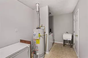 253 Ruth Dr, Newnan, GA 30265 - Photo 11