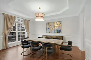 12825 Doe Dr, Alpharetta, GA 30004 - Photo 9