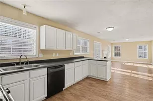 923 Windmill Ct, Jonesboro, GA 30236 - Photo 11