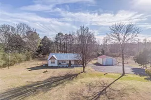 943 Shiloh Rd, Cedartown, GA 30125 - Photo 1