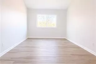 3989 Darryl Ln, Gainesville, GA 30506 - Photo 9