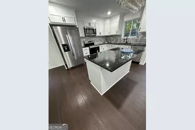 110 Wildwood Drive, Stockbridge, GA 30281 - Photo 3