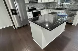 110 Wildwood Dr, Stockbridge, GA 30281 - Photo 3