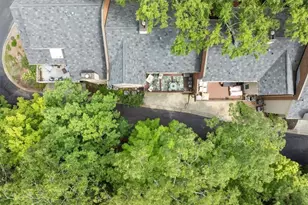 40 Ivy Chase NE, Atlanta, GA 30342 - Photo 37