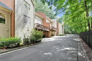 40 Ivy Chase NE, Atlanta, GA 30342 - Photo 33