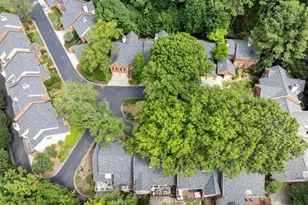 40 Ivy Chase NE, Atlanta, GA 30342 - Photo 35