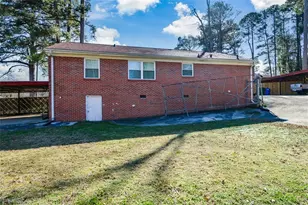 605 Floyd Dr SE, Smyrna, GA 30082 - Photo 27