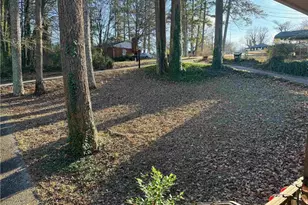 649 Crest Dr, Lawrenceville, GA 30046 - Photo 25