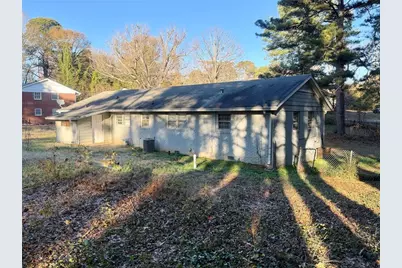 1756 Fairview Circle, Austell, GA 30106 - Photo 5