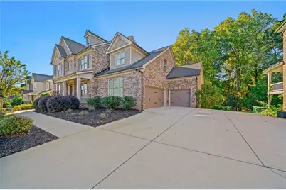 710 Deer Hollow Trace, Suwanee, GA 30024 - Photo 3