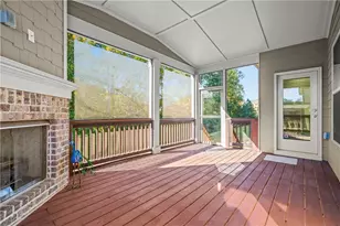 710 Deer Holw Trce, Suwanee, GA 30024 - Photo 29