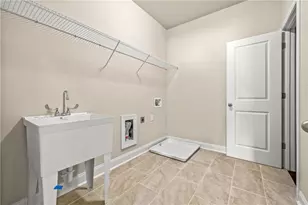 710 Deer Holw Trce, Suwanee, GA 30024 - Photo 37