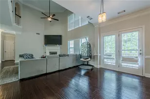 890 Sapphire Ln, Sugar Hill, GA 30518 - Photo 11