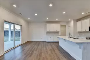 618 Caryle Trl Ln, Loganville, GA 30052 - Photo 15