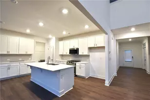 618 Caryle Trl Ln, Loganville, GA 30052 - Photo 11