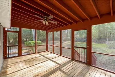 7562 Asbury Manor Drive, Lithonia, GA 30058 - Photo 23