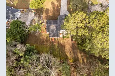 7562 Asbury Manor Drive, Lithonia, GA 30058 - Photo 33