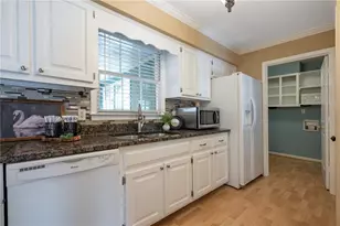 8 Timberwood Dr SE, Silver Creek, GA 30173 - Photo 7