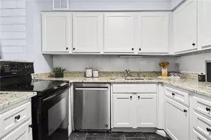 3200 Rim Cove Dr, Cumming, GA 30041 - Photo 9