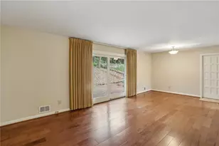 2556 Defoors Ferry Rd NW, Atlanta, GA 30318 - Photo 15