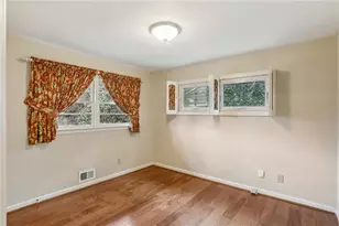 2556 Defoors Ferry Rd NW, Atlanta, GA 30318 - Photo 17