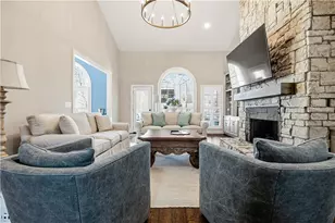 215 Woodchase Close NE, Atlanta, GA 30319 - Photo 7