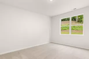 6017 Airedale Dr, Union City, GA 30213 - Photo 13