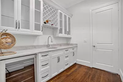 3620 Cloudland Drive NW, Atlanta, GA 30327 - Photo 11