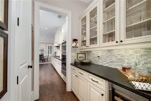 1303 Star Dr NE, Atlanta, GA 30319 - Photo 13