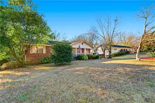 3033 Thrasher Cir, Decatur, GA 30032 - Photo 3